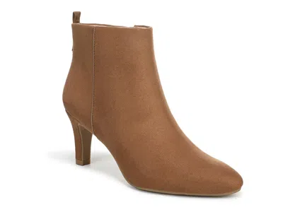 Lifestride Glow Bootie In Brown