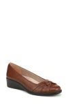 Lifestride Jorie Wedge In Brown