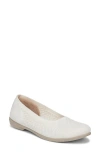 Lifestride Khloe Knit Ballet Flat In Neutral