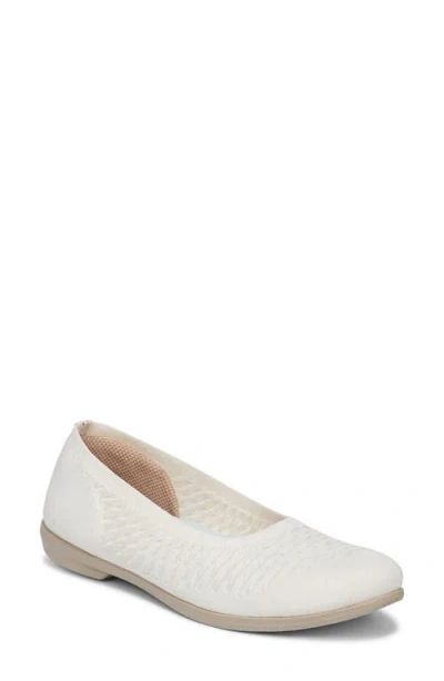 Lifestride Khloe Knit Ballet Flat In Neutral