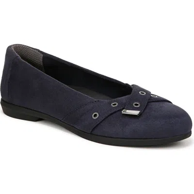 Lifestride Kira Grommet Strap Flat In Blue