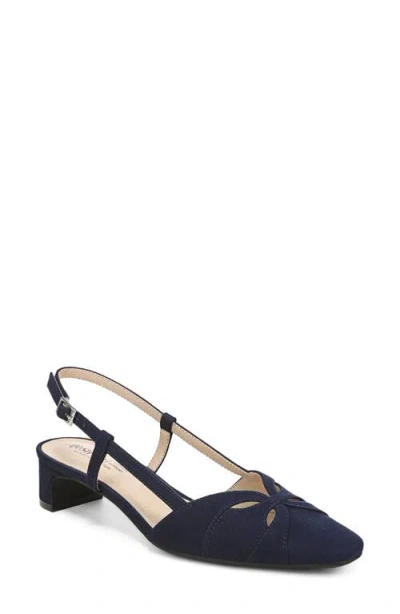 Lifestride Landon Slingback Pump In Blue