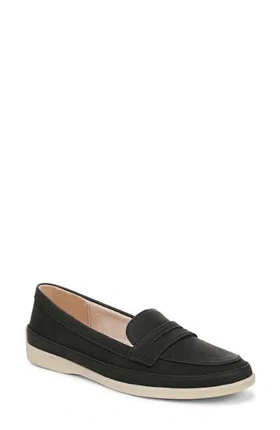 Lifestride Malta Penny Loafer In Multi