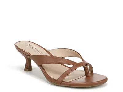 Lifestride Navine Sandal In Brown