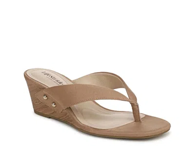 Lifestride Stella Wedge Flip Flop In Brown