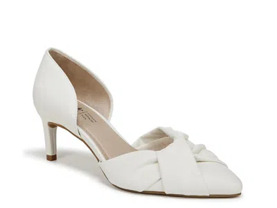 Lifestride Wide Width Abby Pump In White