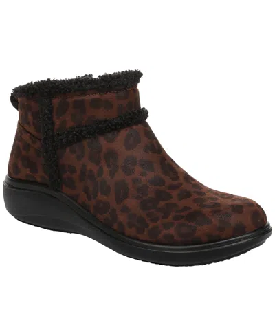 Lifestride Women's Birch Zip Short Booties In Brown