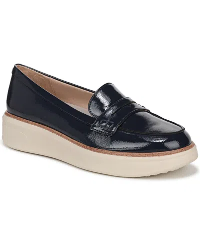 Lifestride Women's Chelsea Round Toe Platform Penny Loafers In Blue