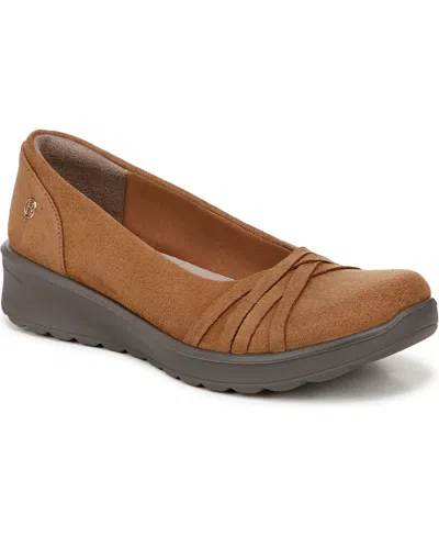 Lifestride Women's Goody Washable Round Toe Slip Ons In Whiskey Tan Fabric