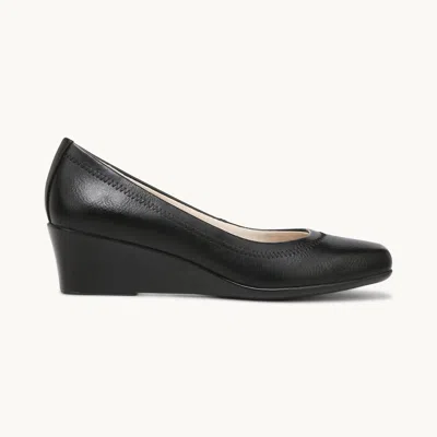Lifestride Women's Groovy Wedge Slip On Shoes In Black