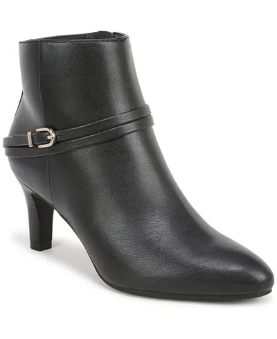LIFESTRIDE WOMEN'S GUILD 4 ANKLE BOOTIES