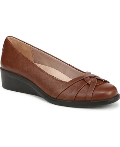 Lifestride Women's Jorie Low Wedge Ballerina Flats