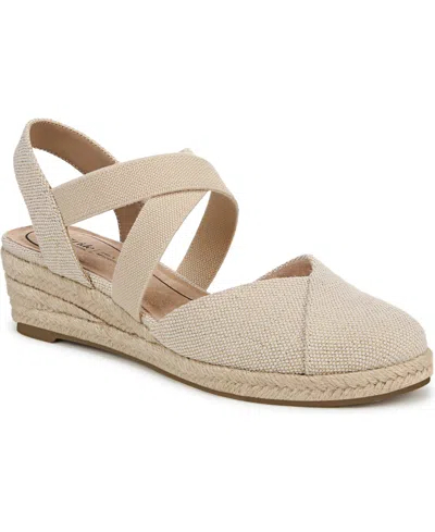 Lifestride Women's Kimball Wedge Espadrilles In Natural Gold Canvas Fabric