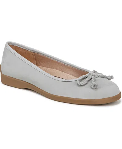 Lifestride Women's Maura Round Toe Ballerina Flats In Grey Faux Leather