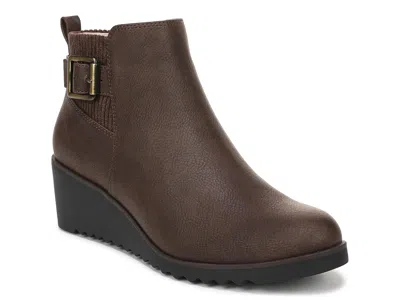 Lifestride Zayne Wedge Bootie In Brown