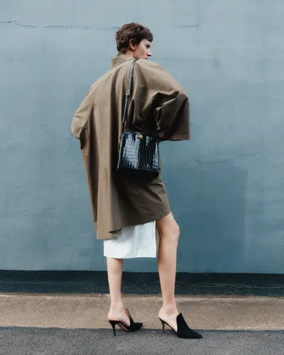 Liffner Pushlock Crossbody Bag Black Croc