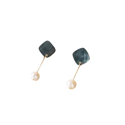 Likha Women's Black Pearl Drop Earrings In Gold