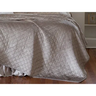 Lili Alessandra Chloe Velvet Coverlet In Champagne
