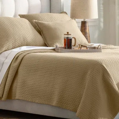 Lili Alessandra Dawn Coverlet In Croissant