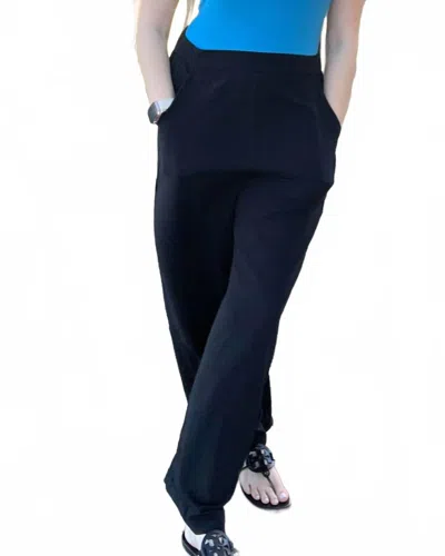 Lili Sidonio Woven Straight Trouser In Black In Blue