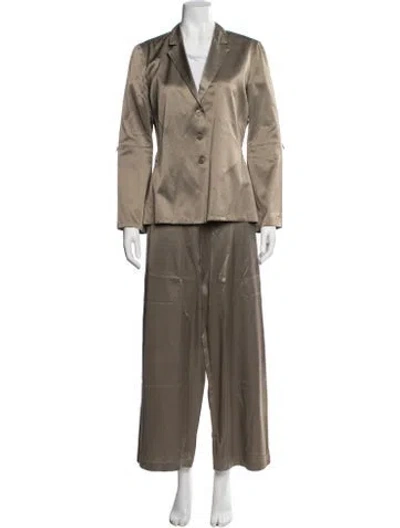 Pre-owned Lilith Pleated Accents Pant Set In Neutral