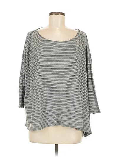 Pre-owned Lilla P 3/4 Sleeve T-shirt In Gray