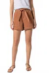 Lilla P Belted Canvas Short In Bronze In Pattern