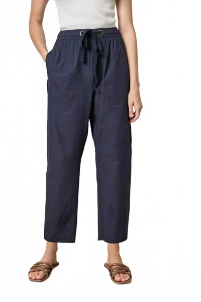 Lilla P Everyday Poplin Pant In Navy In Multi