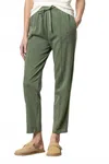 Lilla P Front Seam Straight Leg Pants In Elm In Green