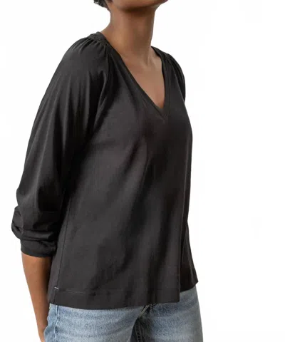 Lilla P Full Sleeve Smocked V-neck Tee In Black