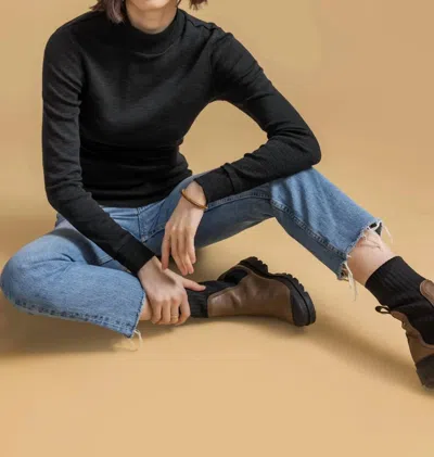 Lilla P Long Sleeve Mock Neck Tee In Black