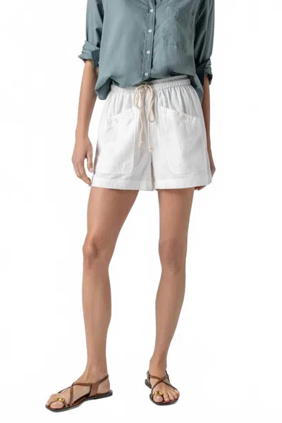 Lilla P Patch Pocket Shorts In White