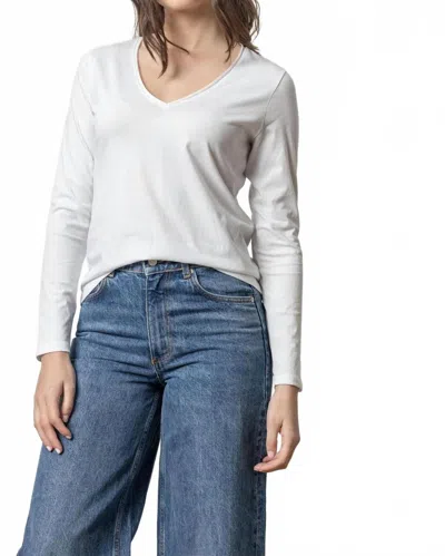 Lilla P Rolled Edge V-neck Tee In White In Red