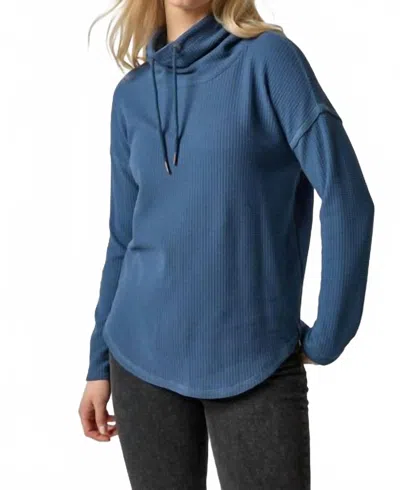 Lilla P Rounded Hem Mock Neck Tee In Ink In Blue