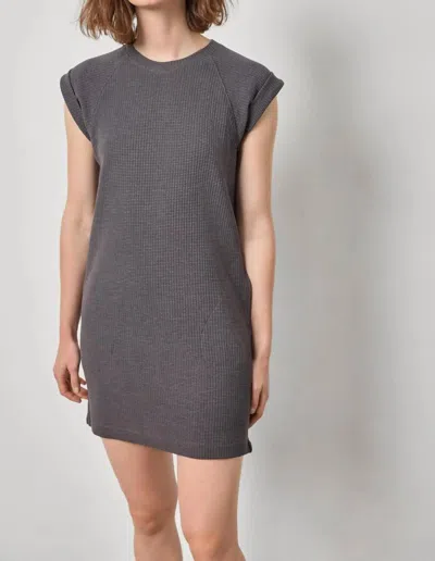 Lilla P Saddle Sleeve Shift Dress In Granite In Gray