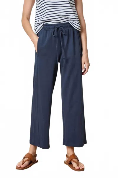 Lilla P Seamed Wide Leg Pants In Dark Navy