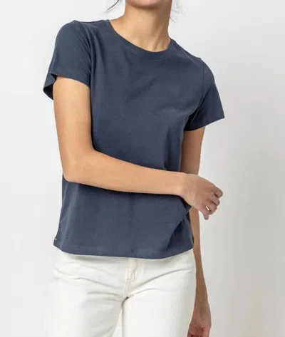 Lilla P Short Sleeve Crewneck Tee In Navy In Blue