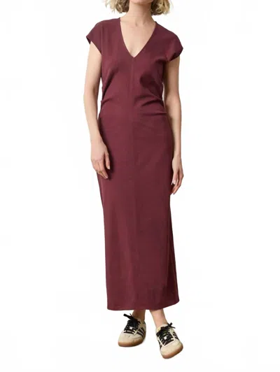 Lilla P Side Tuck Midi Dress In Mulberry In Red