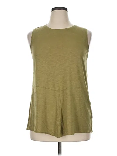 Pre-owned Lilla P Sleeveless T-shirt In Green
