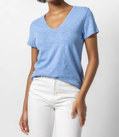 Lilla P V-neck Short Sleeve Back Seam Tee In Harbor In Blue