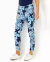 Lilly Pulitzer Corso Pants Upf 50+ In Low Tide Navy Bouquet All Day Golf In Blue