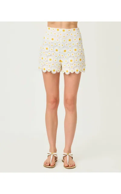 Lilly Pulitzer Devra High Rise Short In Resort White Fresh As A Daisy Lace In Multi