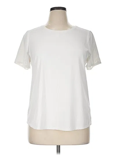Pre-owned Lilly Pulitzer Luxletic Short Sleeve T-shirt In Ivory