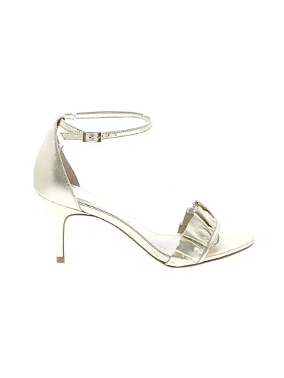 Pre-owned Lilly Pulitzer Sandals In Ivory
