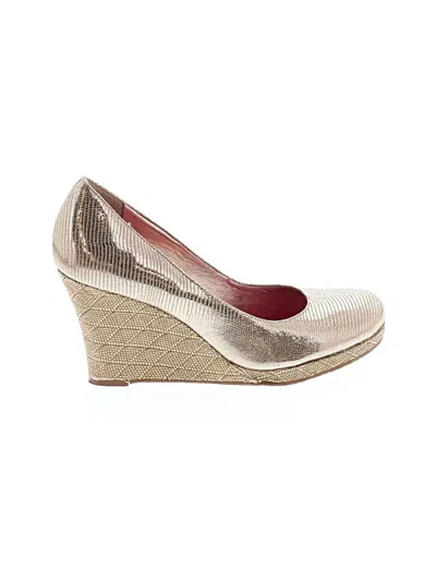 Pre-owned Lilly Pulitzer Wedges In Gold