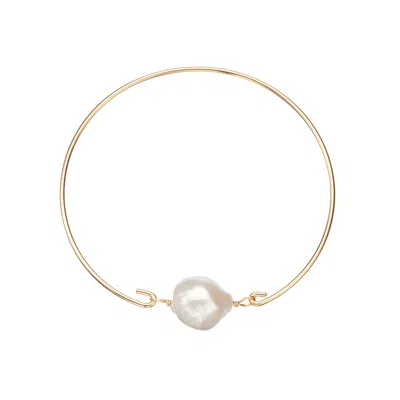 Lily & Roo Women's Gold Baroque Pearl Bangle