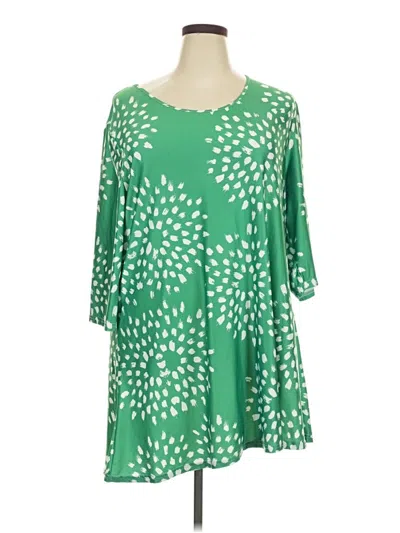 Pre-owned Lily By Firmiana 3/4 Sleeve T-shirt In Green