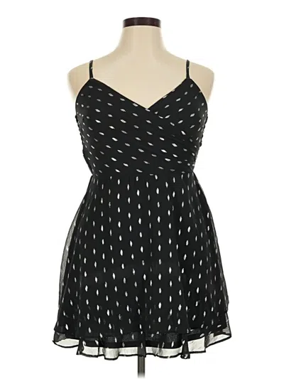 Lily Rose Cocktail Dress In Black