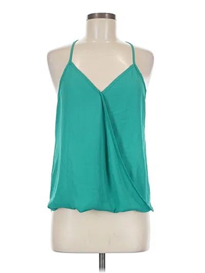 Pre-owned Lily White Sleeveless Blouse In Blue