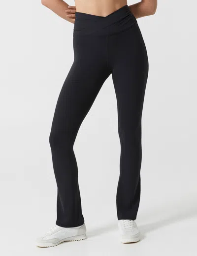 Lilybod Women's Harlow Cloud-core Bootleg Legging In Black